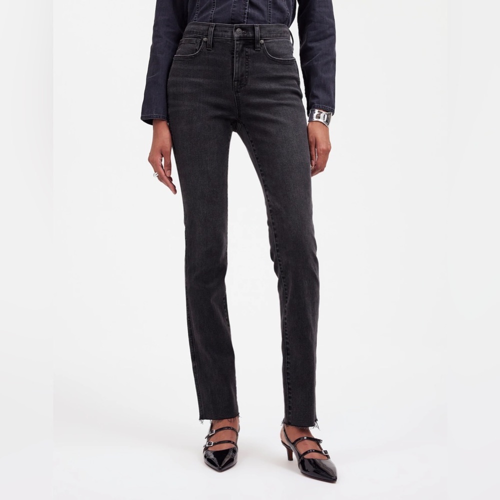 Madewell stove pipe mid rise raw hem black wash size 27 ‎ jeans modern stretch